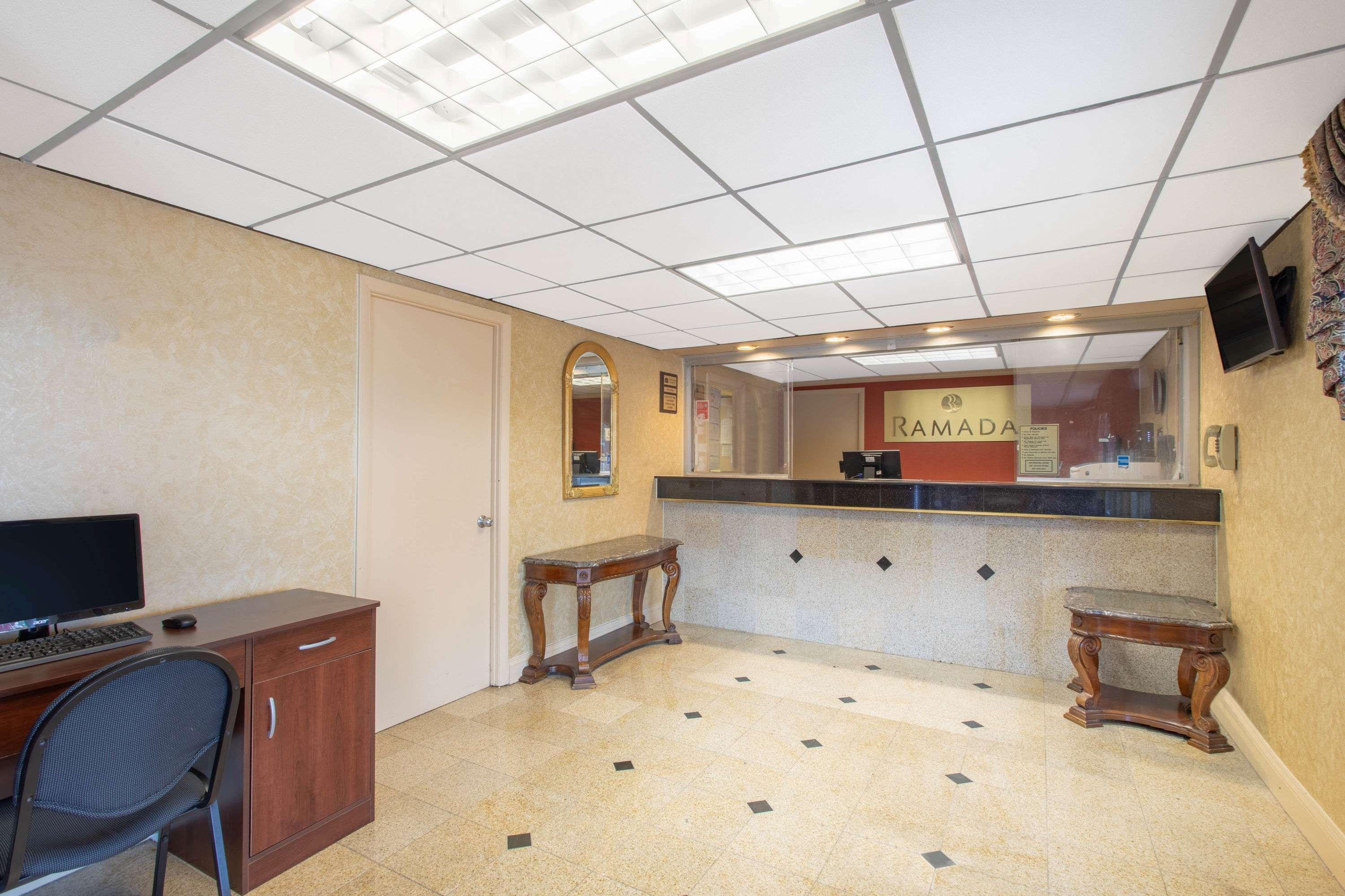 Ramada Limited Cockeysville Exterior foto