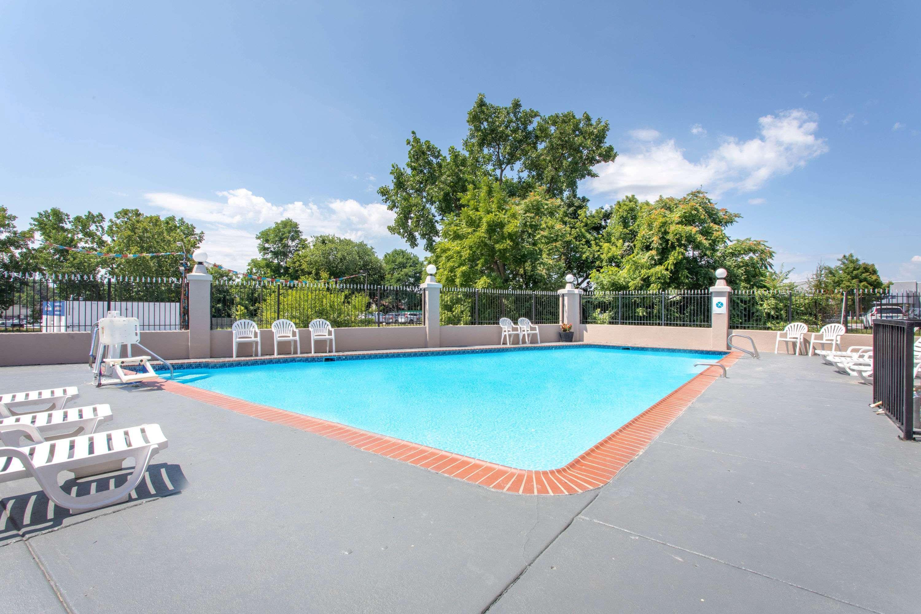 Ramada Limited Cockeysville Exterior foto